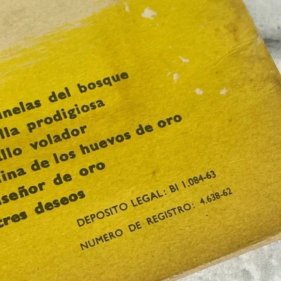 Vintage La Bella Durmiente. Spain. Sleeping Beauty. Spanish Soft bound book. - Picture 4 of 16